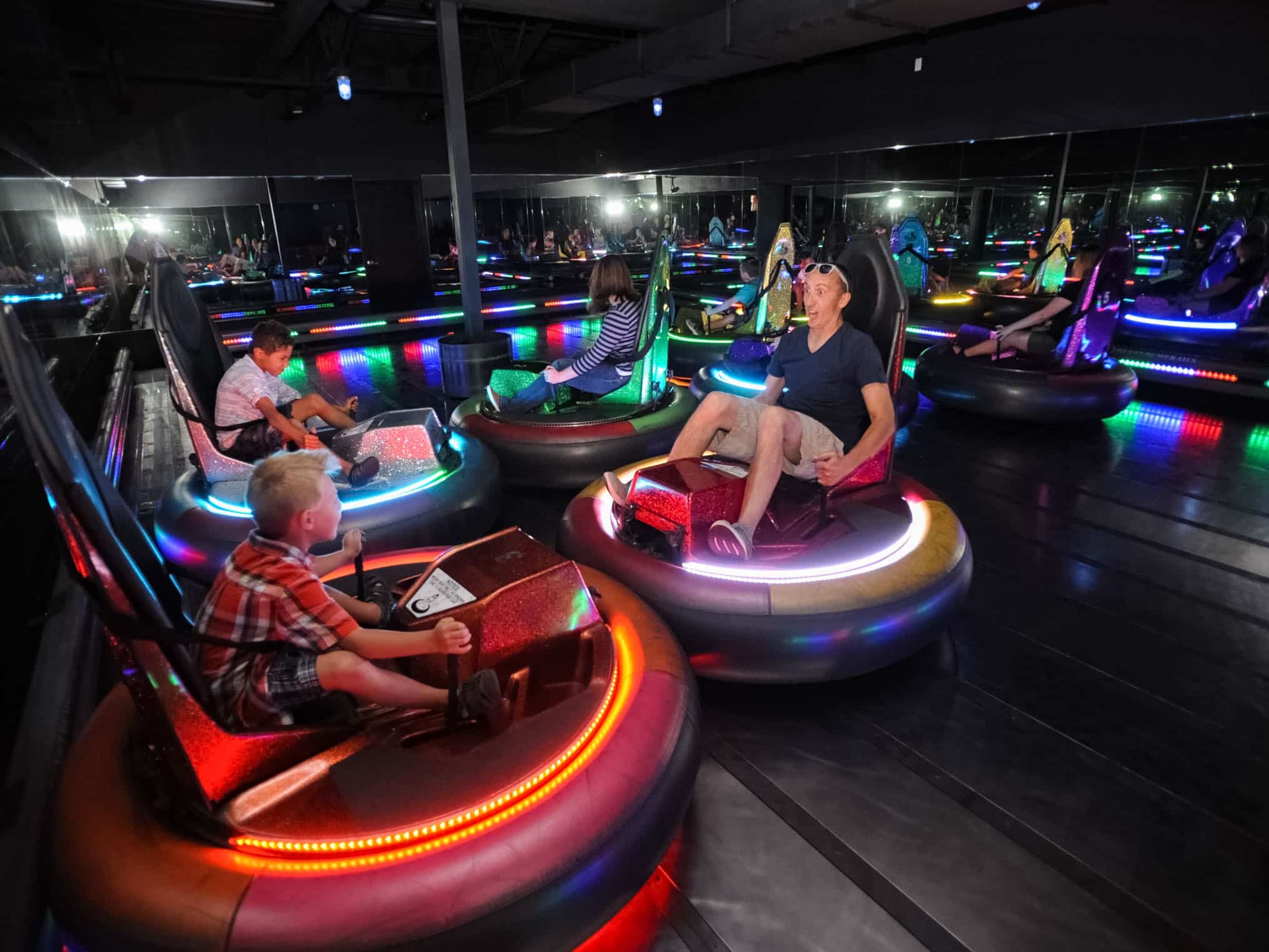BUMPER CARS free online game on